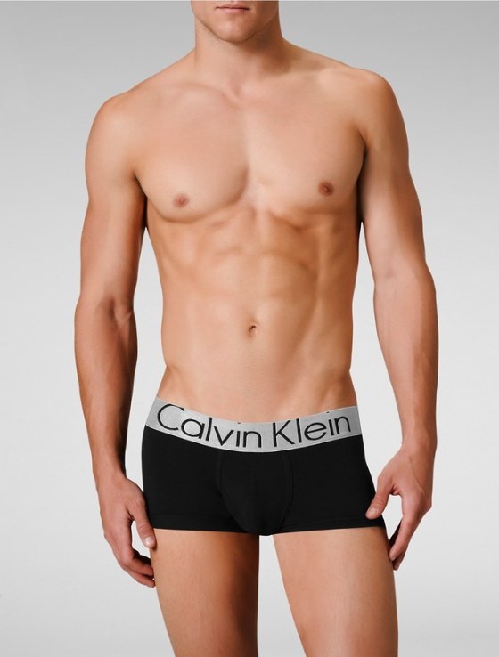 Via calvinklein.com